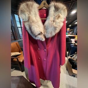 Vintage coat fox collar